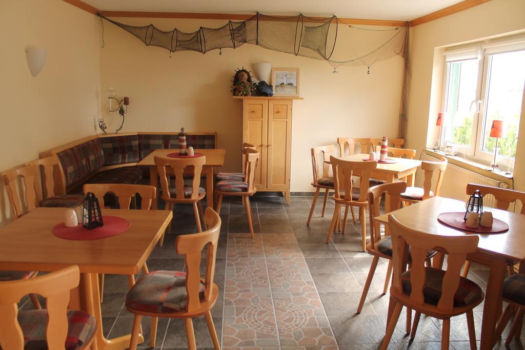 Gasthof Breeger-Bodden Exteriör bild